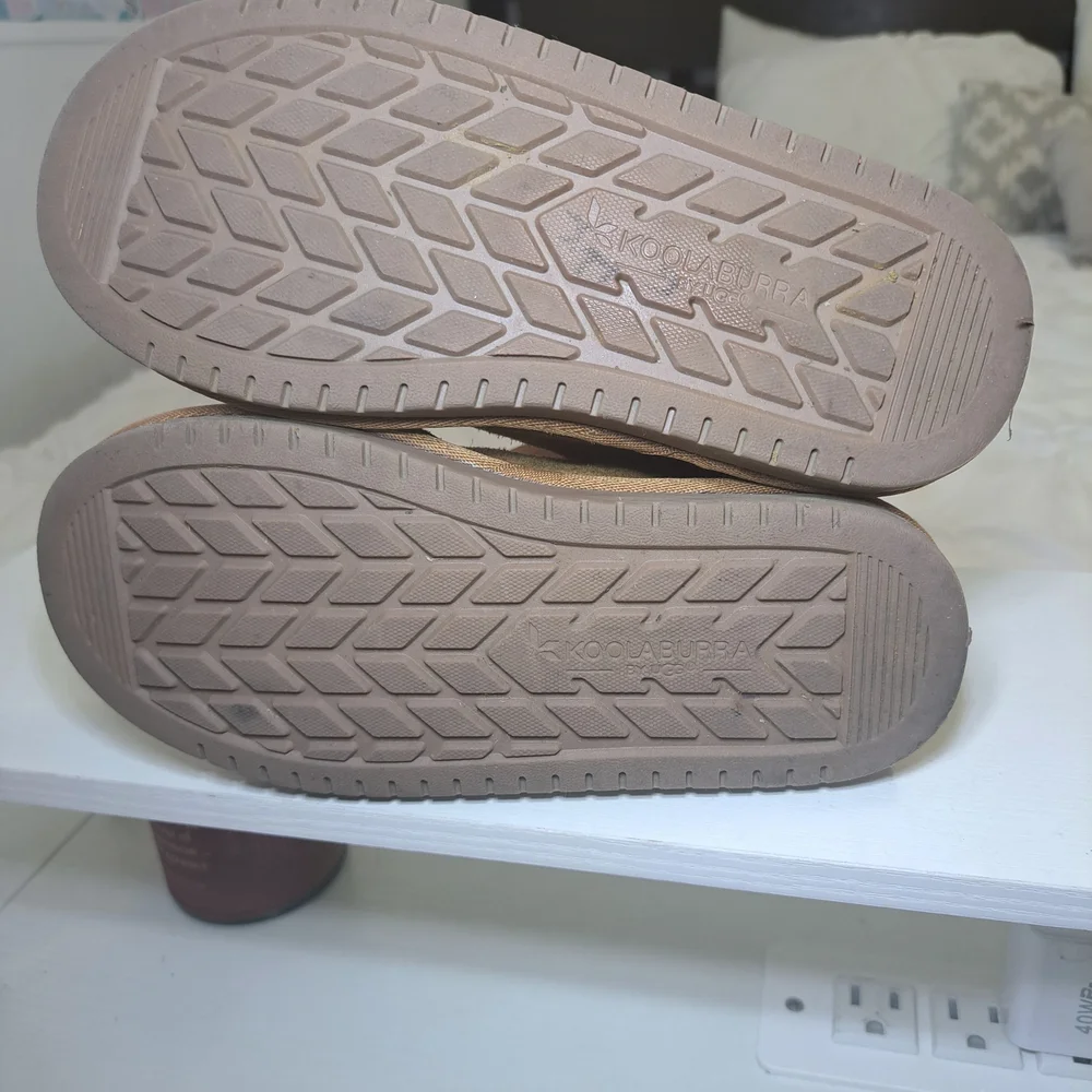 Koolaburra Tan Suede Winter Boots